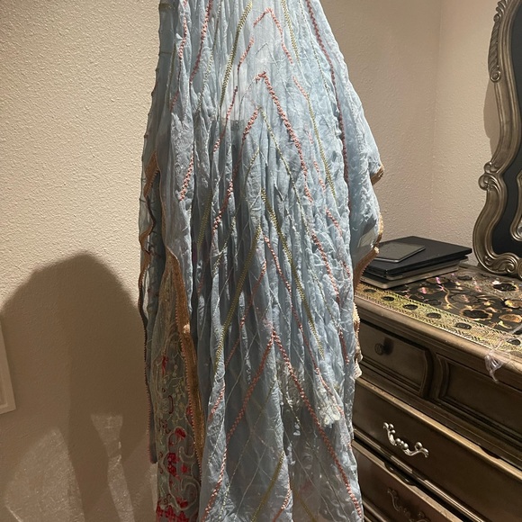 Pakistani branded dress - Picture 14 of 16